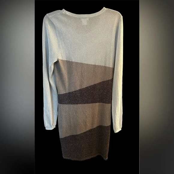 VENUS SHIMMER KNIT DRESS white, silver, gold size medium - Picture 2 of 4